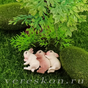 Спящие зайчата